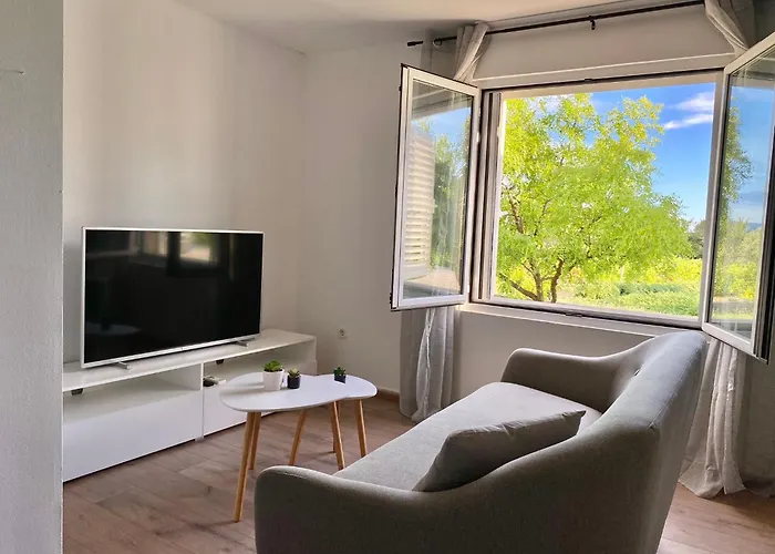 Guest Grozdanic Apartment *